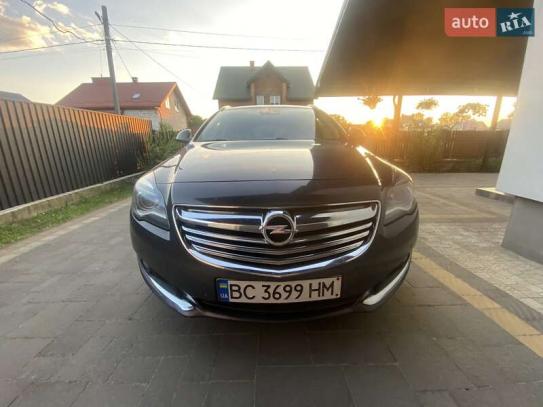 Opel Insignia
                        2014г. в рассрочку