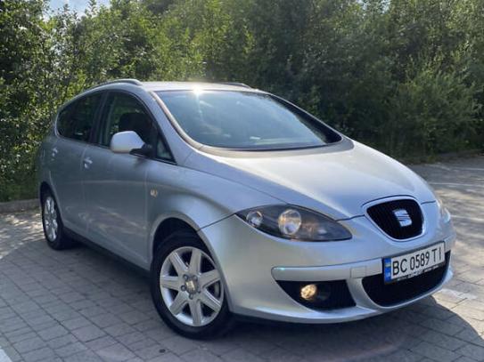 Seat Altea xl                        2006г. в рассрочку