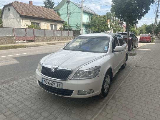 Skoda Octavia
                         2012г. в рассрочку