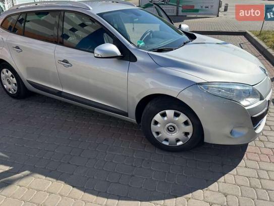 Renault Megane
                          2010г. в рассрочку