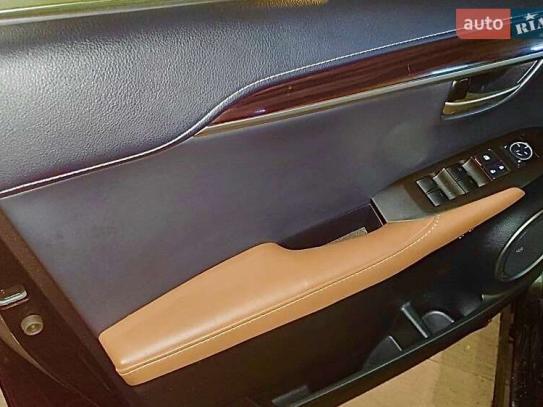 Lexus Nx                              2015г. в рассрочку
