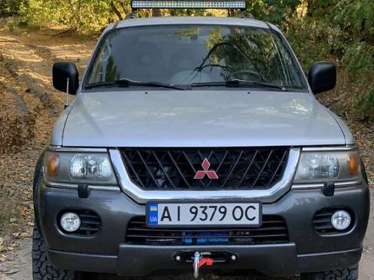 Mitsubishi Pajero                          2003г. в рассрочку