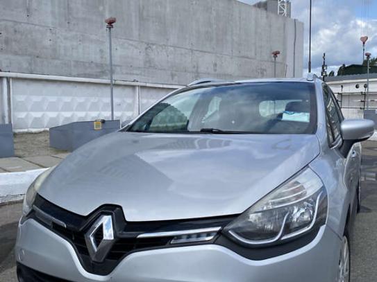 Renault Clio                            2015г. в рассрочку