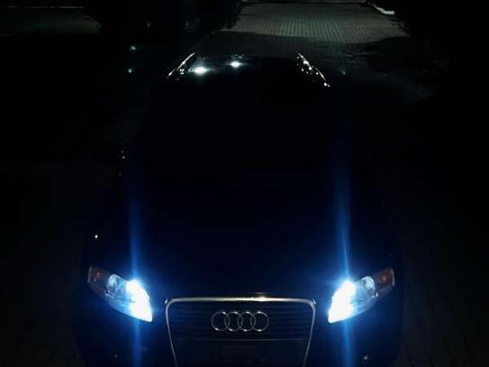 Audi A4                              2006г. в рассрочку