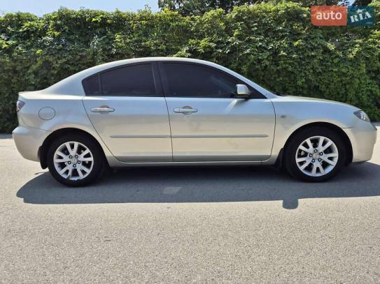 Mazda 3 2006р. у розстрочку