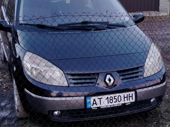 Renault Scenic                          2005г. в рассрочку