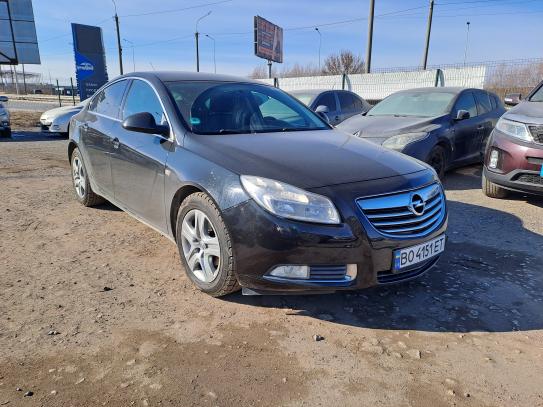 Opel Insignia                        2011г. в рассрочку