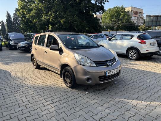 Nissan Note                            2013г. в рассрочку