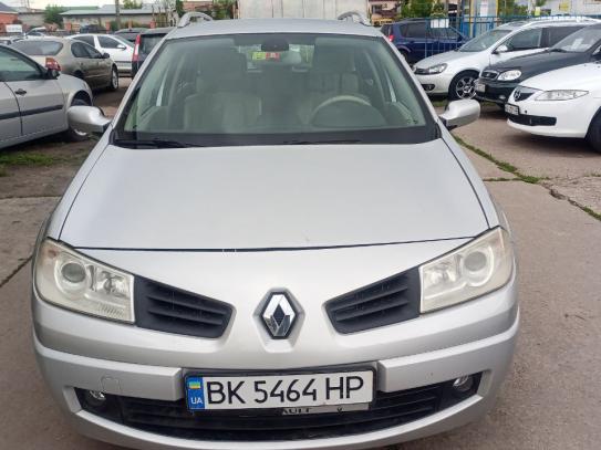 Renault Megane                          2006г. в рассрочку