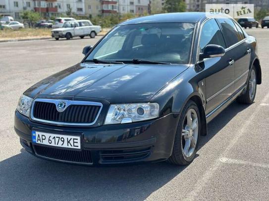 Skoda Superb 2007г. в рассрочку