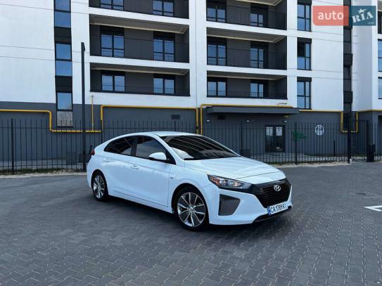 Hyundai Ioniq
                           2019г. в рассрочку