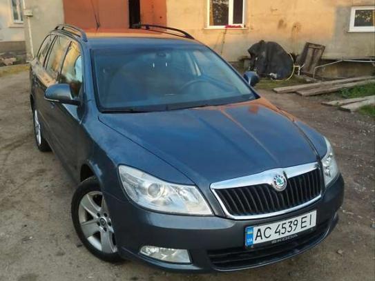 Skoda Octavia                         2009г. в рассрочку