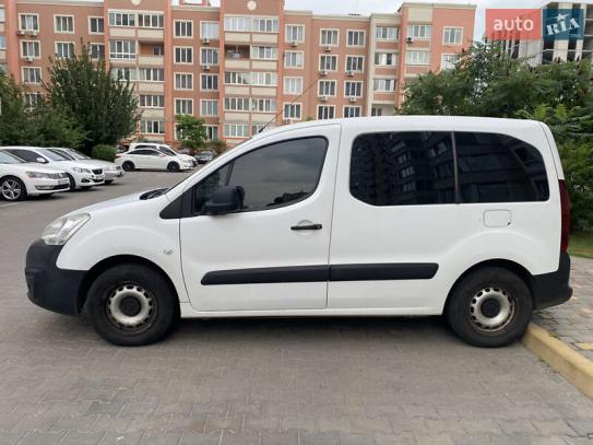 Peugeot Partner
                         2017г. в рассрочку