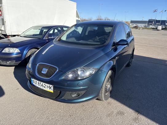 Seat Altea
                           2008г. в рассрочку