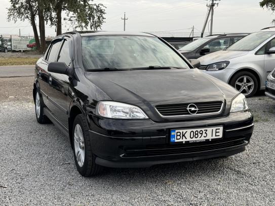 Opel Astra 2007г. в рассрочку