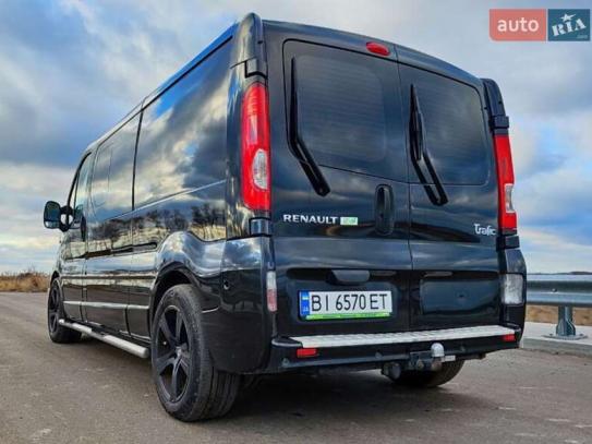 Renault Trafic 2013р. у розстрочку