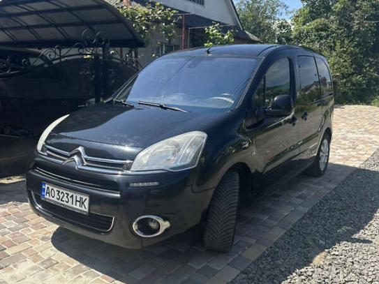 Citroen Berlingo
                        2013г. в рассрочку