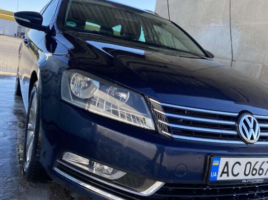 Volkswagen Passat
                          2011г. в рассрочку