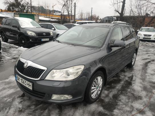 Skoda Octavia 2010р. у розстрочку