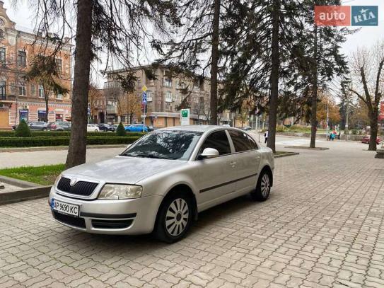 Skoda Superb 2006р. у розстрочку