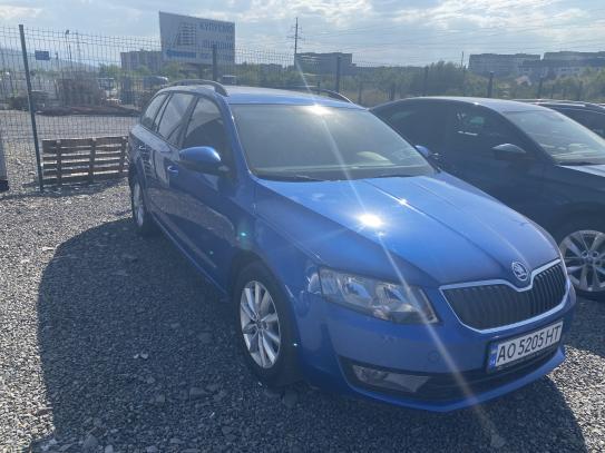 Skoda Octavia
                         2015г. в рассрочку