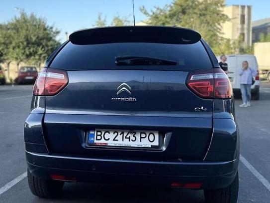 Citroen C4 picasso
                      2010г. в рассрочку