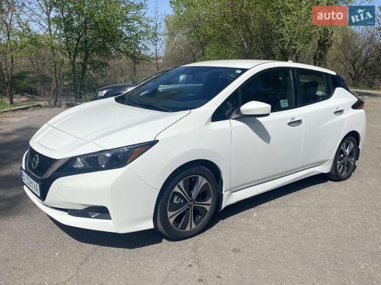 Nissan Leaf
                            2022г. в рассрочку