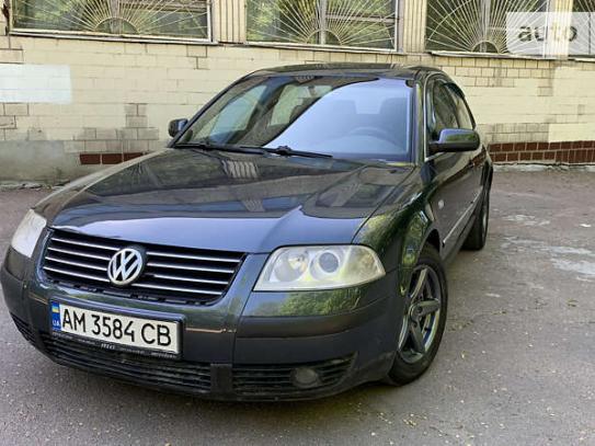 Volkswagen Passat 2001р. у розстрочку