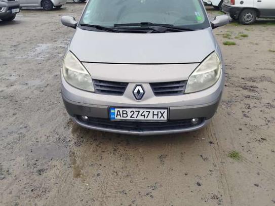 Renault Scenic
                          2005г. в рассрочку