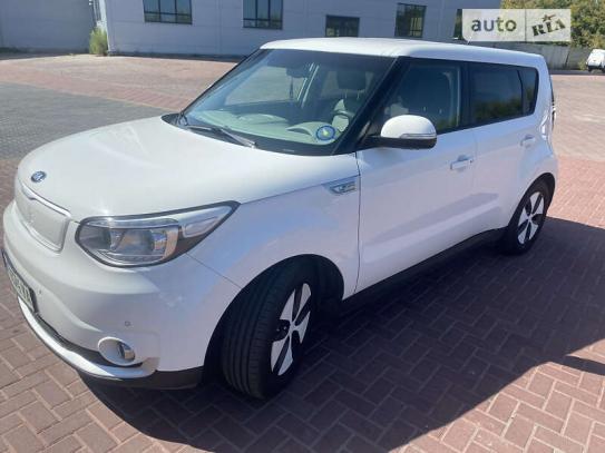 Kia Soul 2015р. у розстрочку