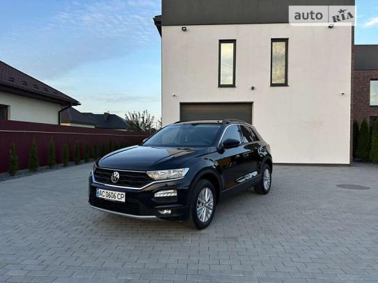 Volkswagen T-roc 2019р. у розстрочку