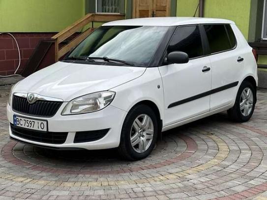 Skoda Fabia 2012р. у розстрочку