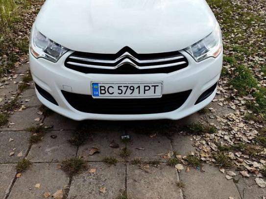 Citroen C4 2012г. в рассрочку