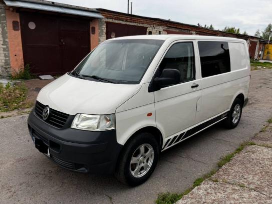 Volkswagen Transporter                     2006г. в рассрочку