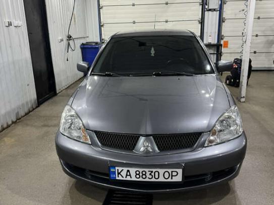 Mitsubishi Lancer                          2006г. в рассрочку