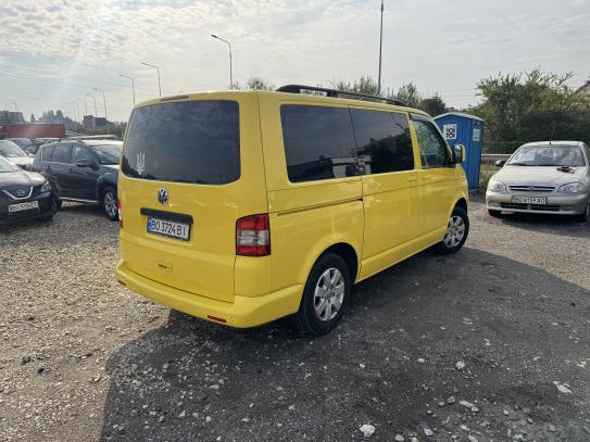 Volkswagen Transporter 2009г. в рассрочку