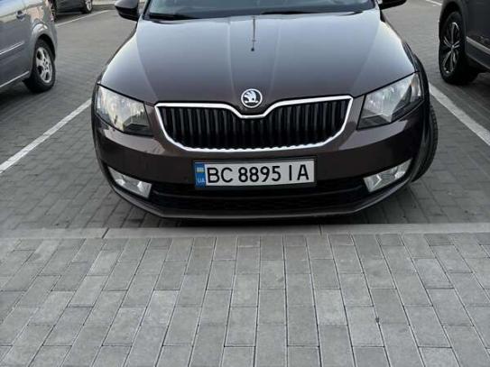Skoda Octavia                         2014г. в рассрочку
