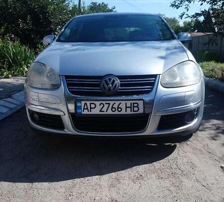 Volkswagen Jetta 2006г. в рассрочку