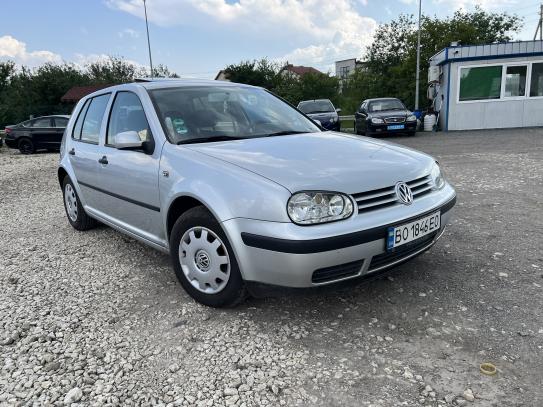 Volkswagen Golf
                            2001г. в рассрочку