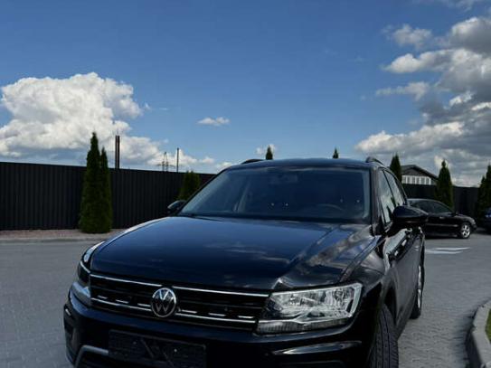 Volkswagen Tiguan 2019г. в рассрочку