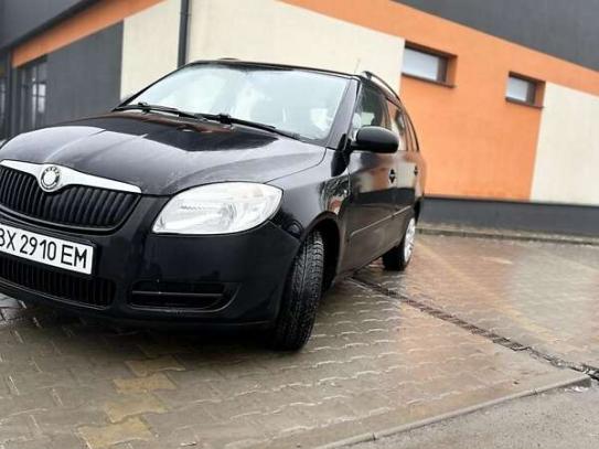 Skoda Fabia
                           2009г. в рассрочку