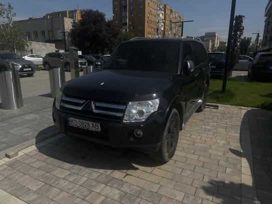Mitsubishi Pajero                          2007г. в рассрочку