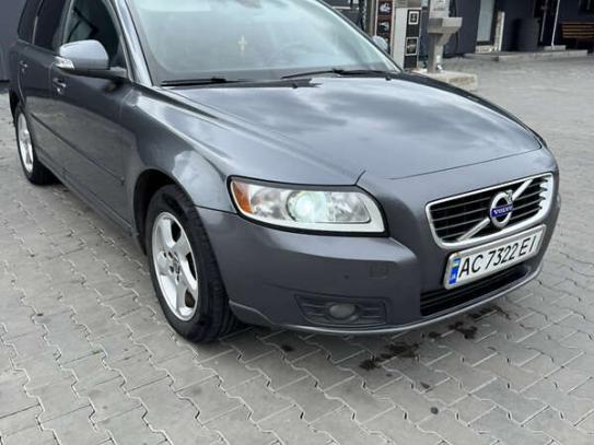Volvo V50
                             2011г. в рассрочку