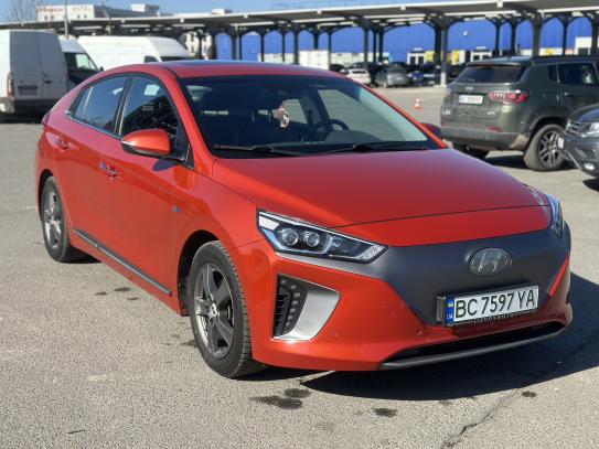 Hyundai Ioniq                           2017г. в рассрочку