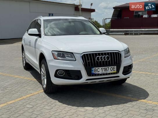 Audi Q5                              2015г. в рассрочку