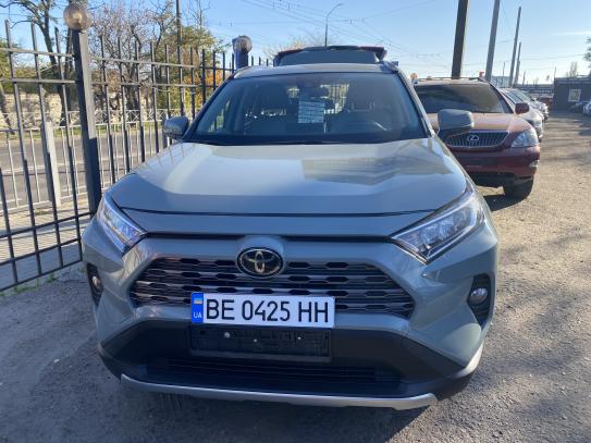 Toyota Rav4
                            2019г. в рассрочку