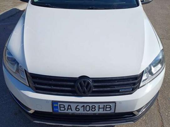 Volkswagen Passat                          2013г. в рассрочку