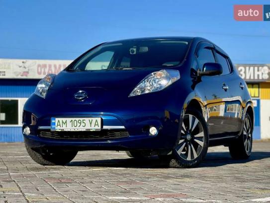 Nissan Leaf 2016г. в рассрочку