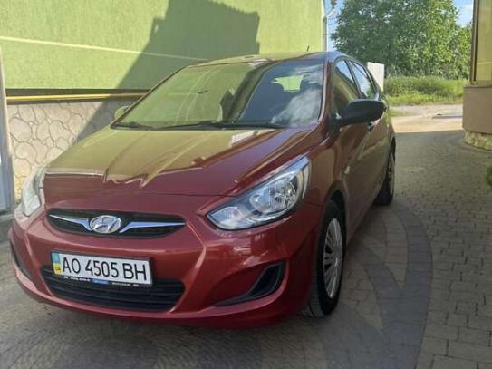 Hyundai Accent                          2014г. в рассрочку