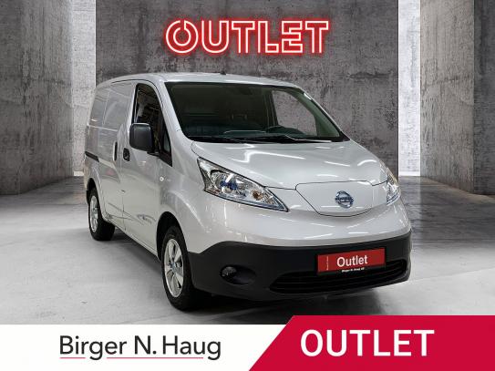 Nissan E-nv200 2021г. в рассрочку